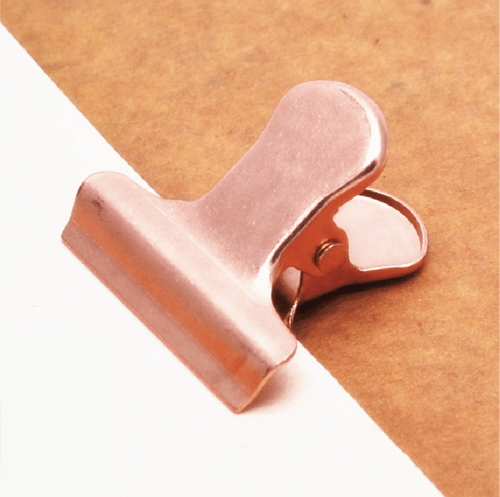 Aesthetic Retro Binder Clips Enhance Your Office Decor with Retro Charm