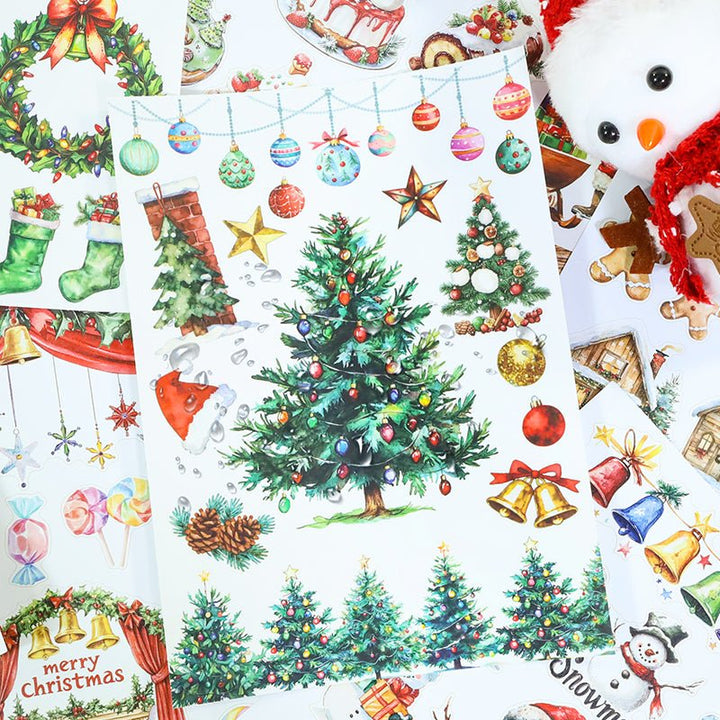 A Cozy Christmas Sticker Books - Desk Cosmos