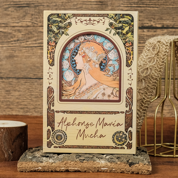 Mucha Illustration Series Retro Design Magnetic Closure Trifold Notebook