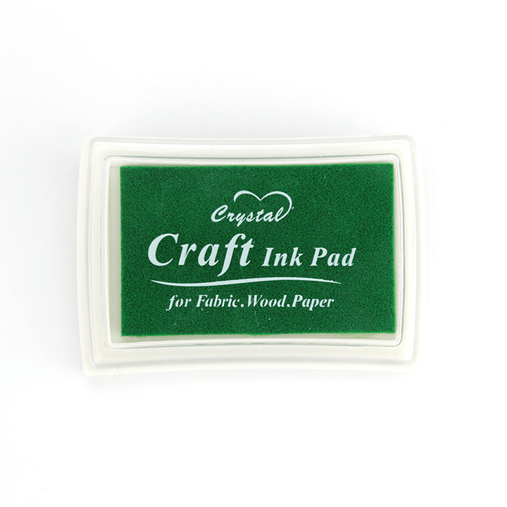 Craft 178 Vibrant Art Ink Pads Grass Green for Personalized Crafting