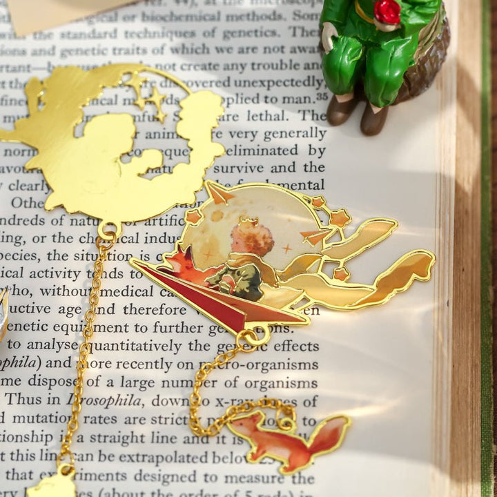 Galaxy Encounter Series Creative Floral Hollow Metal Bookmarks